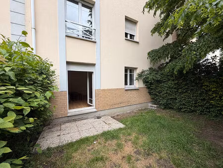 studio - 1 piece(s) - 27.9 m2