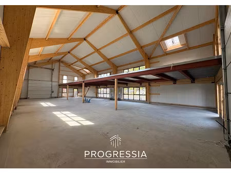 location locaux professionnels 310 m² à gainneville (76700)  6 525 €