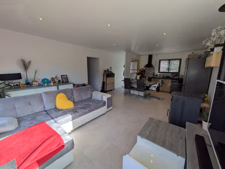 maison 2022 de plain-pied 3 chambres jardin 416 m2