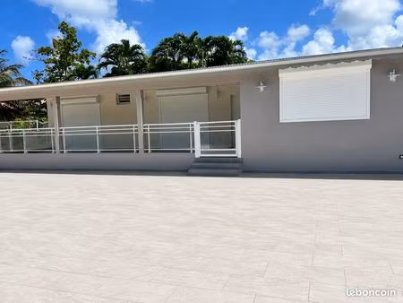 villa contemporaine 4 chambres - la jaille baie-mahault