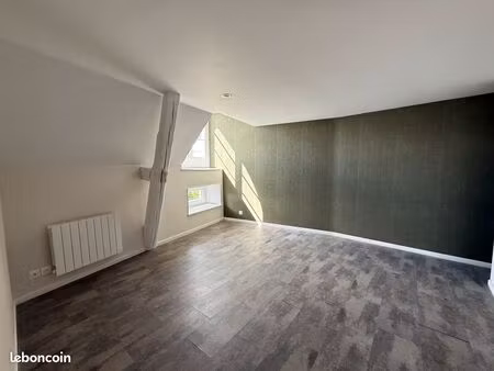 joli appartement t2