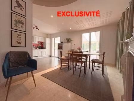 vente maison à saint-médard-sur-ille (35250) : à vendre / 228m² saint-médard-sur-ille