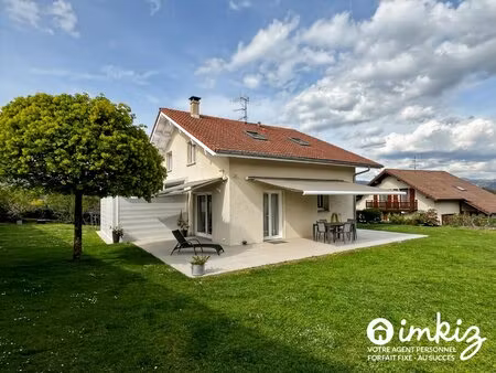 maison familiale avec vue montagnes
