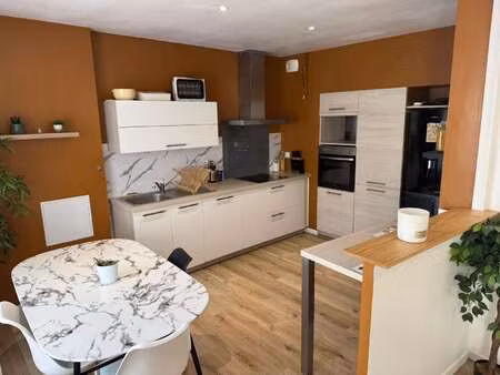 vente appartement 3 pièces à mur-de-bretagne (22530) : à vendre 3 pièces / 59m² mur-de-bre