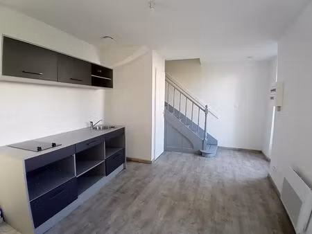 appartement st jean d angely 2 pièce(s) 46.10 m2