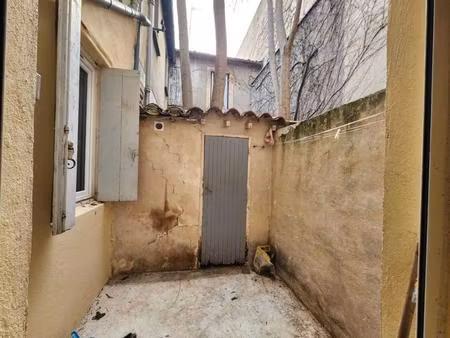 t2 + cour centre ville - rue saint claude