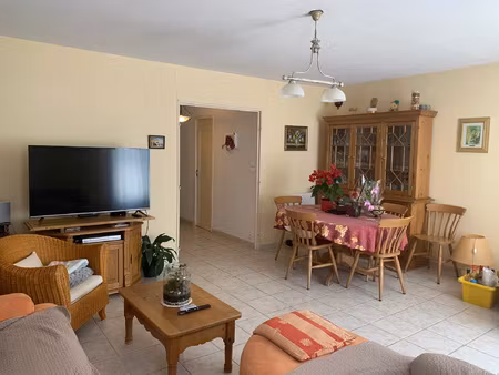 venelles résidence le redon beau t4 de 97 22 m2 avec ter