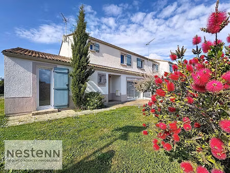 maison beauvoir sur mer- 4 chambres secteur calme