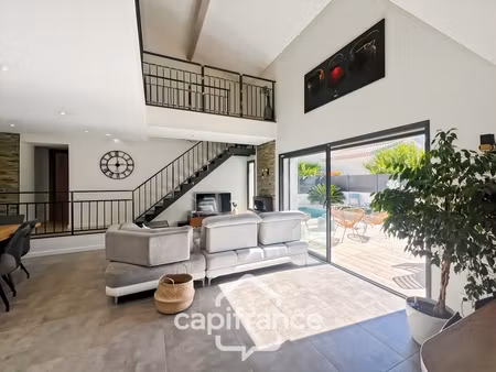 maison à vendre 5 pièces la garde (83)  piscine  entièrement rénovée