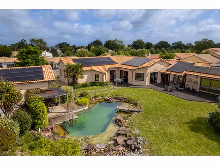 sainte-pazanne : magnifique maison familiale de plain-pied