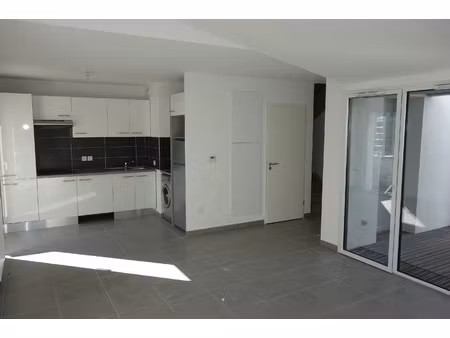location maison 3 pièces 65 m² à cornebarrieu (31700)