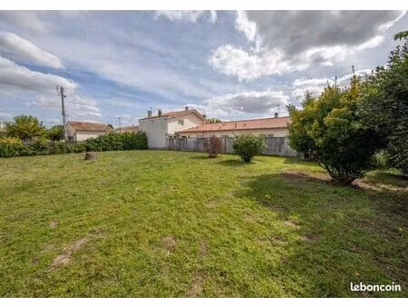 terrain 430 m² saint medard en jalles