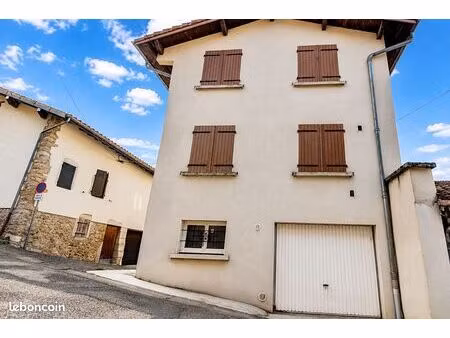 maison 3 pièces 80 m²