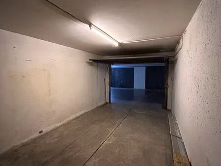 box à louer à l’amiral - marina baie des anges