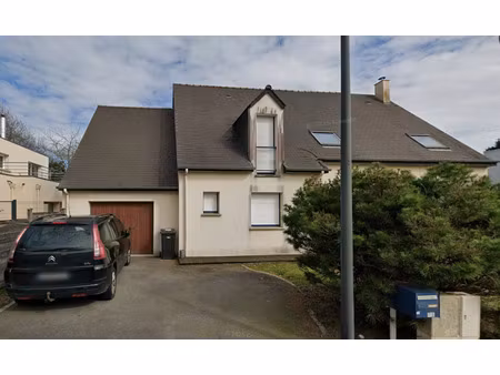 maison 6 pièces - 159 m²