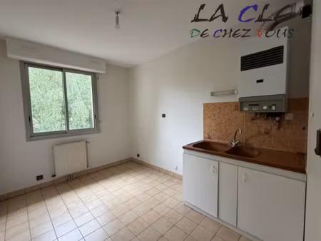 vente appartement 3 pièces à niort (79000) : à vendre 3 pièces / 61m² niort