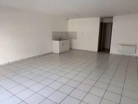 location appartement t1 à saint-mars-la-jaille (44540) : à louer t1 / 41m² saint-mars-la-j