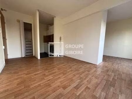 vente appartement t1 à nantes centre ville (44000) : à vendre t1 / 30m² nantes centre vill