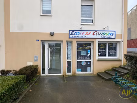 local commercial bédée