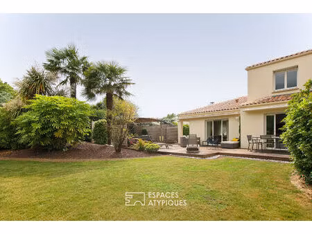 élégante maison en bordure du golf