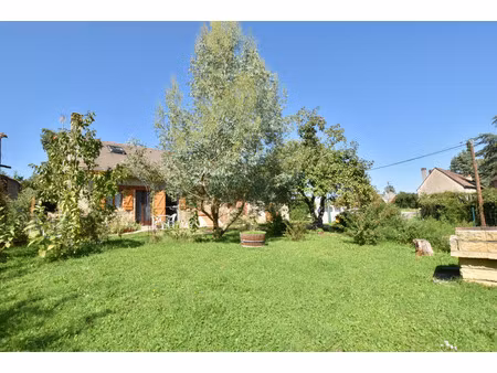 maison ancienne 4 pièces avec terrain arboré de 1907 m² – secteur nuits-saint-georges