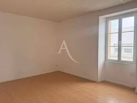 location appartement t1 à beauvoir-sur-mer (85230) : à louer t1 / 36m² beauvoir-sur-mer