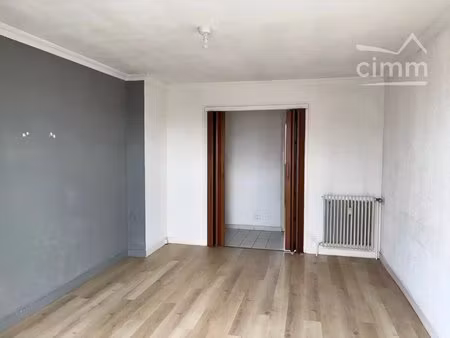 t3 de 56 m2 - beau potentiel de rénovation ou locatif