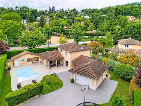 maison de prestige en vente tassin-la-demi-lune  france