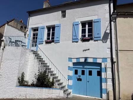 maison de village rénovée avec une belle vue !