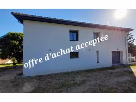 villa de luxe de 7 pièces en vente guéreins  france