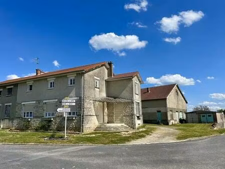 maison familiale 8 pièces avec jardin et dépendance de plus de 200 m²