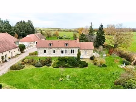 prestigieuse maison en vente saint-pourçain-sur-sioule  france