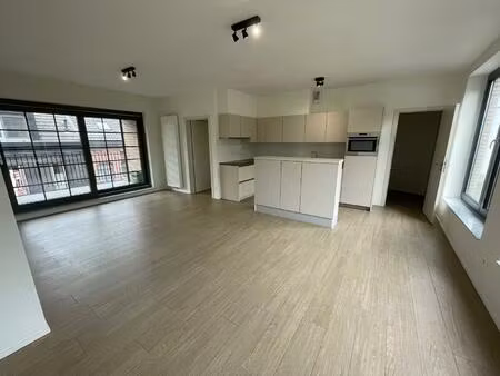 appartement te huur in kontich met 2 slaapkamers