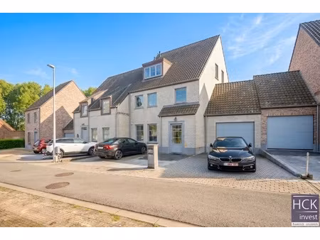 appartement te huur in kruishoutem met 1 slaapkamer