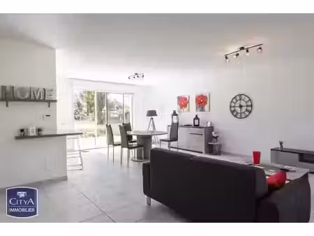 maison à louer 2 pièces 49 m² - trouy (18) - 675€