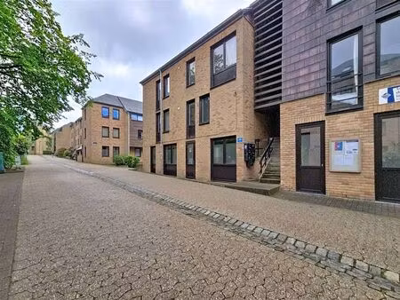 appartement à vendre à place rené magritte 3 louvain-la-neuve (vbe22727)