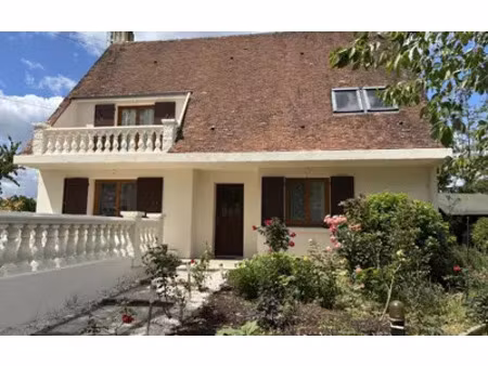 varennes-sur-seine (77130)