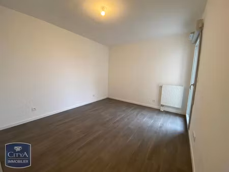 appartement à louer 2 pièces 42.3 m² - montlouis-sur-loire (37) - 624€