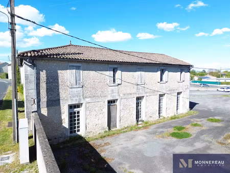 achat local professionnel 226m² barbezieux st hilaire 16300