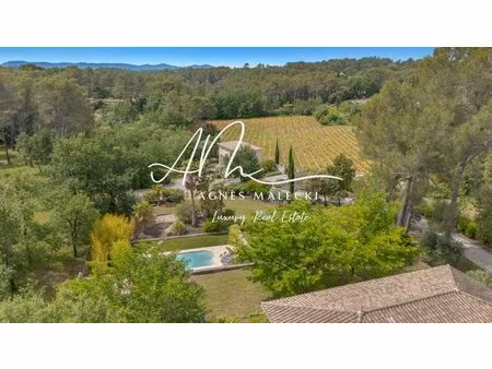 magnifique bastide sur 8000m2 2 pas de la motte