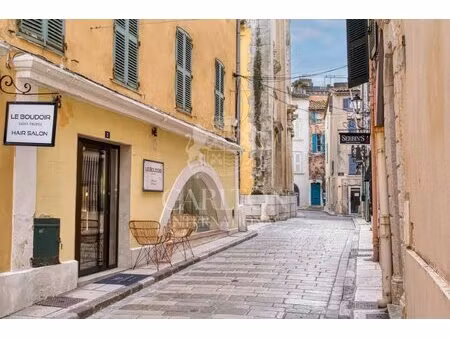 deux appartements au cœur du village de saint-tropez