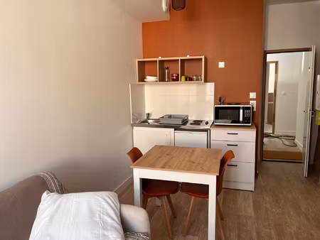 location appartement 1 pièce 18m² ruelle sur touvre 16600