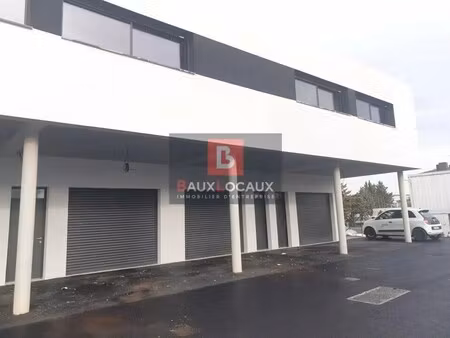 location local d’activités salon de provence 13300 136m²