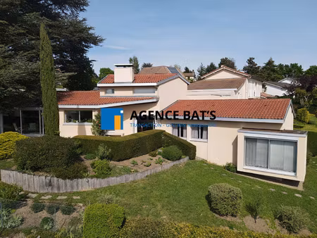 vente maison 5 pièces 146 m² saint-genest-lerpt (42530)