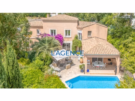 achat maison 4 pièces 158m² hyeres 83400