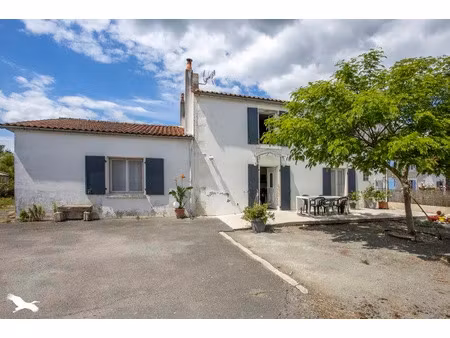 vente maison 5 pièces 140 m² taugon (17170)