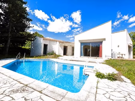 a vendre villa d'architecte 5 chambres piscine