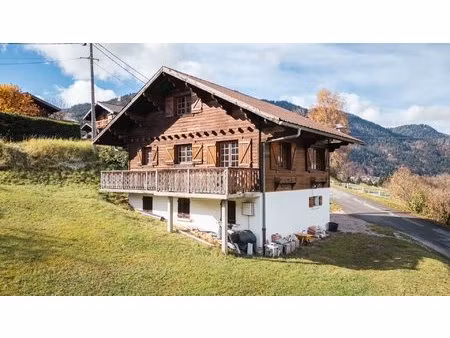 chalet 3 chambres - beau potentiel de rénovation
