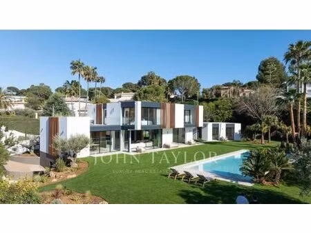 villa de 8 pièces de luxe en vente antibes  france