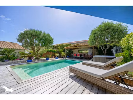 vente maison 6 pièces 158 m² nieul-sur-mer (17137)
